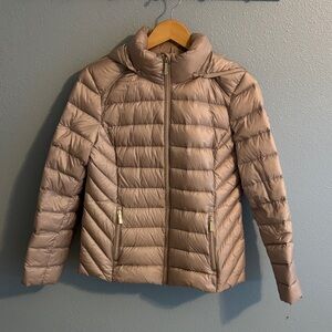 MICHAEL Michael Kors Quilted Puffer Jacket in Dusty Rose